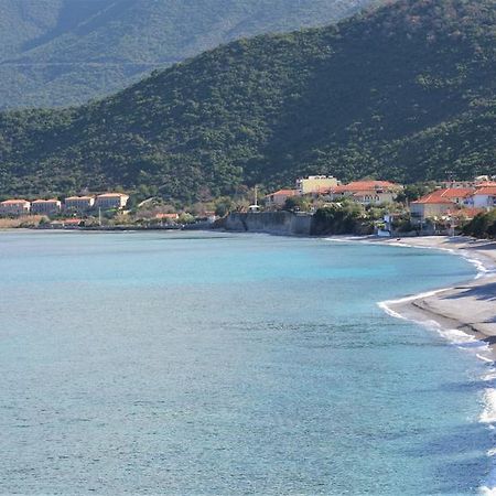 Smyros Resort Poulithra Exterior photo