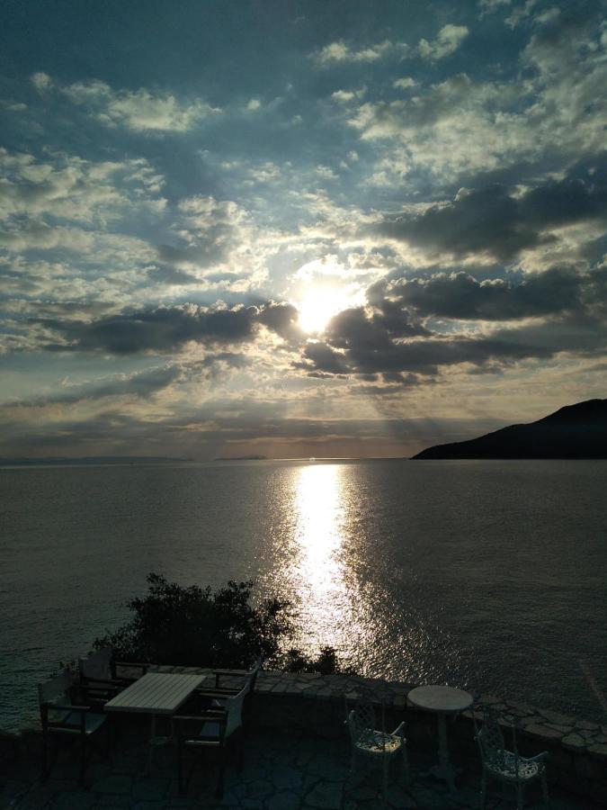 Smyros Resort Poulithra Exterior photo